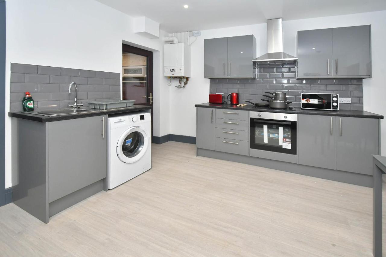 Townhouse @ Princes Road Stoke Exterior photo