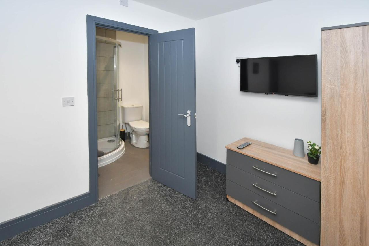 Townhouse @ Princes Road Stoke Exterior photo